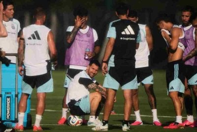 Messi mengalas tanggungjawab besar membantu Argentina mempertahankan trofi Piala Dunia. Foto: Agensi 