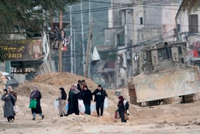 Sekatan terbaharu Britain menyasarkan rangkaian yang terlibat dalam menyediakan dana, sokongan logistik dan sumber lain kepada ladang serta pos pengawal peneroka haram di Tebing Barat. - AP