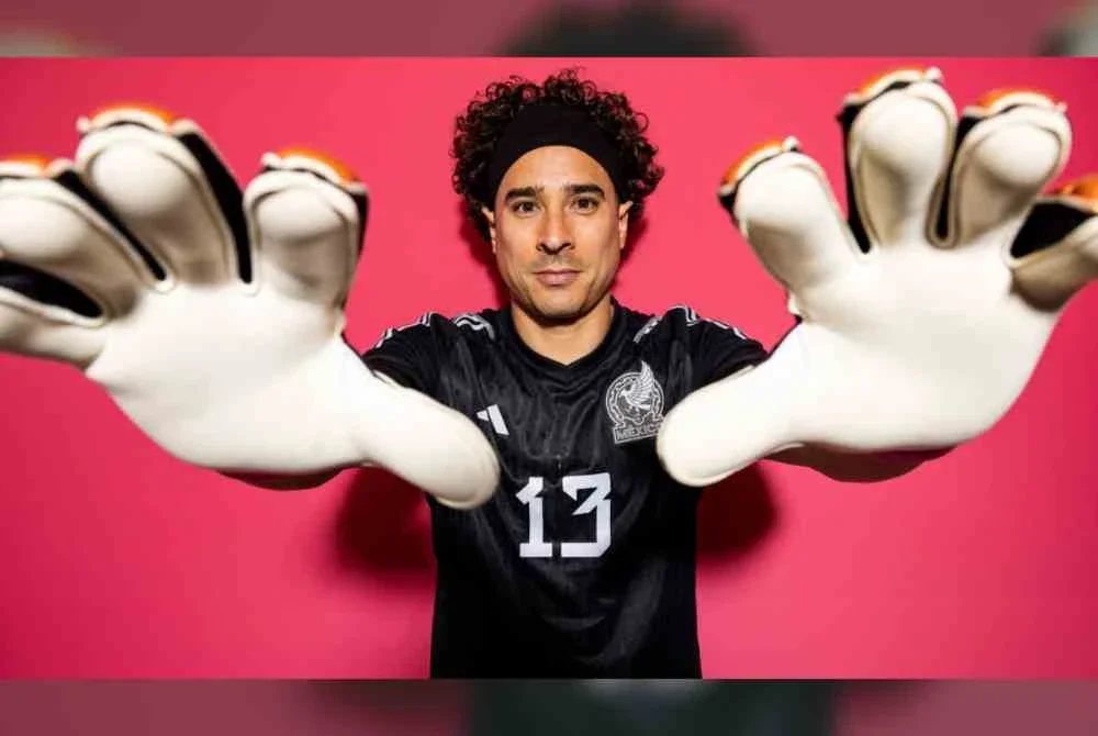 Ochoa akan menjadi pemain pertama beraksi dalam enam edisi Piala Dunia jika diturunkan dalam perlawanan menentang Afrika Selatan awal pagi Jumaat. Foto Agensi