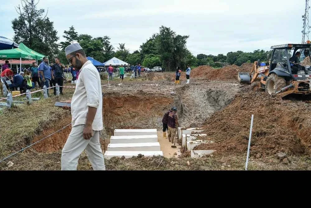 27 jenazah warga Myanmar etnik Rohingya selamat dikebumikan di Tanah Perkuburan Islam Kampung Tualang, Pokok Sena -Bernama