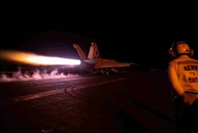 CENTCOM melancarkan 'serangan pertahanan diri tambahan' ke atas pelbagai sasaran di Iran pada Rabu atas arahan Presiden Donald Trump.