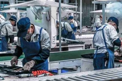 Kadar pengangguran Malaysia kembali meningkat kepada 3.0 peratus pada April, merekodkan 511,800 jumlah penganggur. 