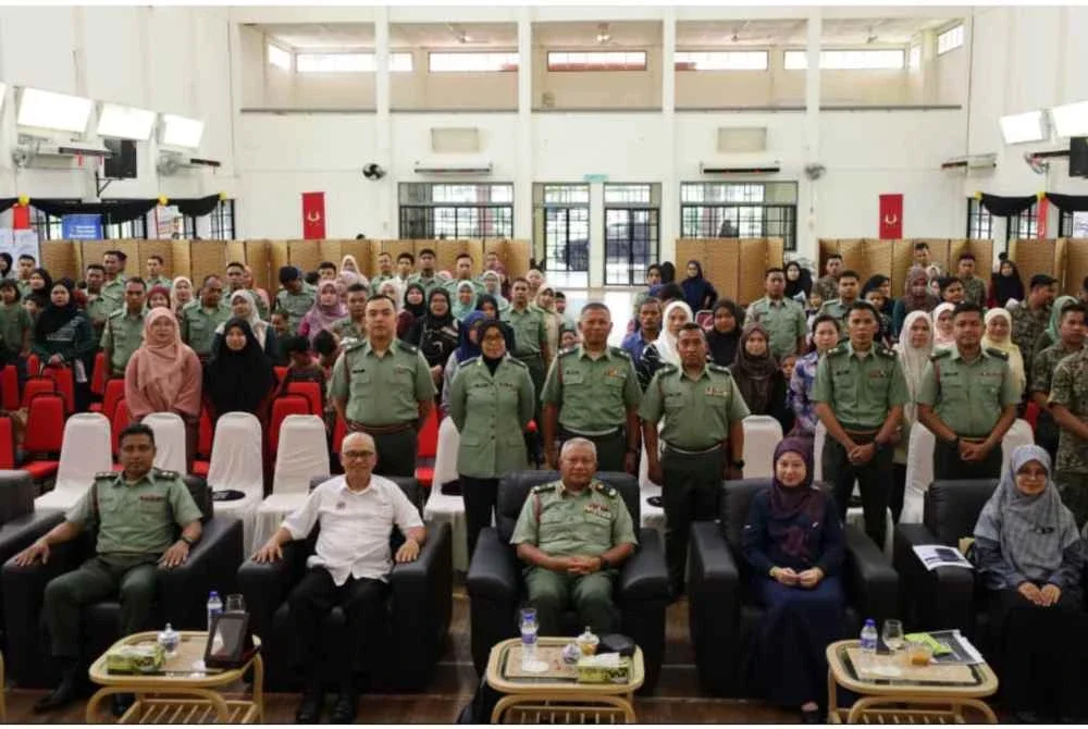 Peserta yang hadir pada program berkenaan. 