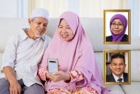 KITA tidak sepatutnya tertekan apabila sudah membuat perancangan untuk persaraan. Foto Canva/Gambar kecil: DR KHAIRUL HAMIMAH (atas) dan DR ZAIZUL (bawah)