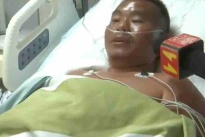 Mangsa yang sedang dalam proses pemulihan bercakap kepada media dari katil hospitalnya. Foto: Handout