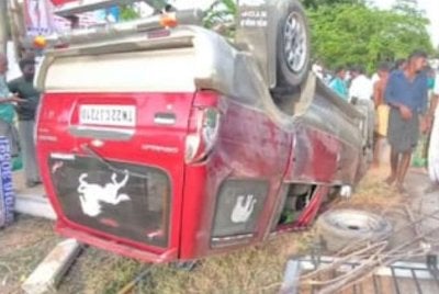 Keadaan kenderaan yang dipandu suspek selepas merempuh sekumpulan murid.