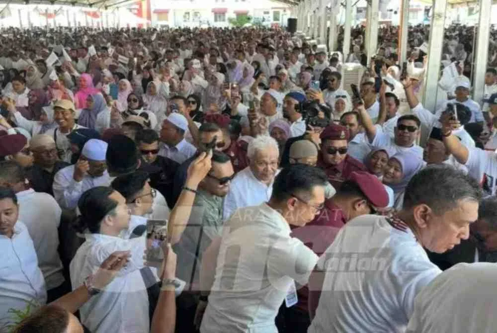 Pas dan Gerakan Reset mencapai persetujuan untuk mengekalkan Datuk Seri Hamzah Zainuddin sebagai Ketua Pembangkang,