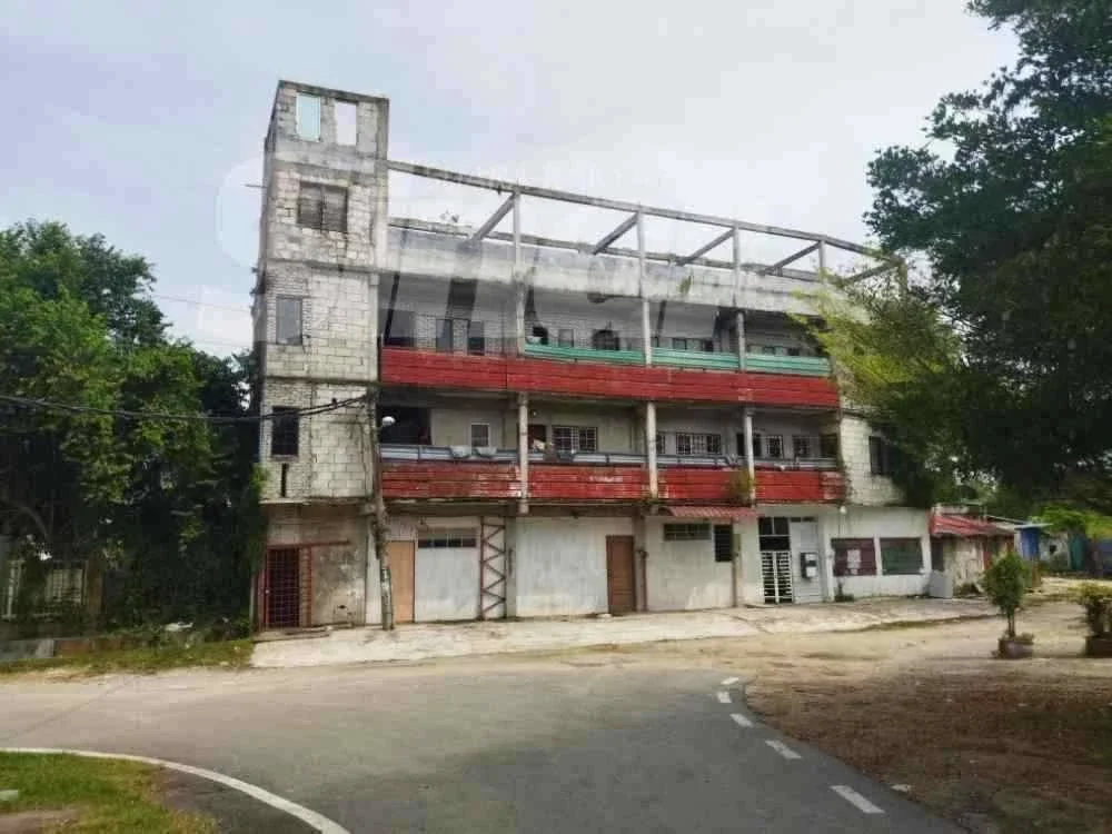 Flat warga asing tular dikaitkan dengan etnik Rohingya di Sungai Tekali.