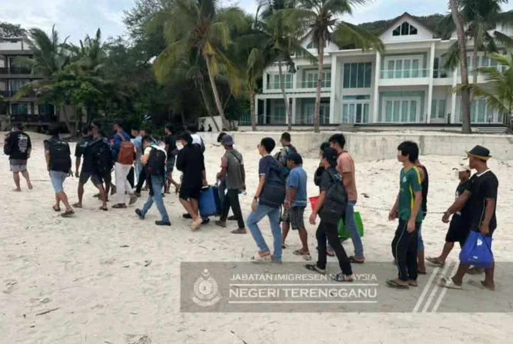Antara warga asing yang ditahan dalam operasi dijalankan JIM Terengganu.