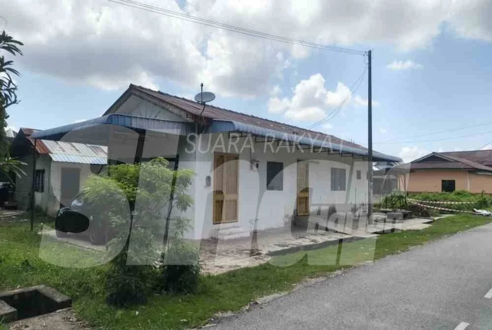 Sekolah Rohingya di sebuah taman di Tongkang Yard di Alor Setar beroperasi di premis sewaan dan agak tersorok sehingga ramai penduduk setempat tidak mengetahui kewujudannya.