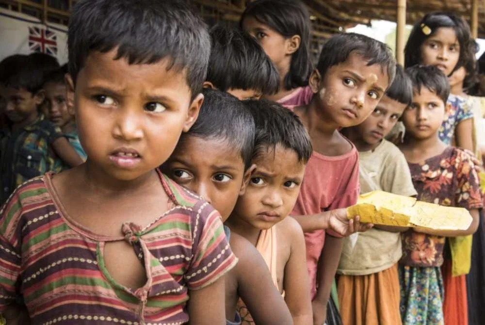 Kanak-kanak Rohingya berisiko menjadi 'generasi yang hilang' kerana akses terhad kepada pendidikan. Foto Agensi