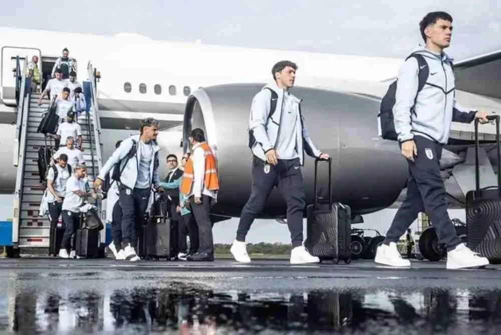Pesawat bawa pasukan Uruguay dinafikan kemasukan ke AS