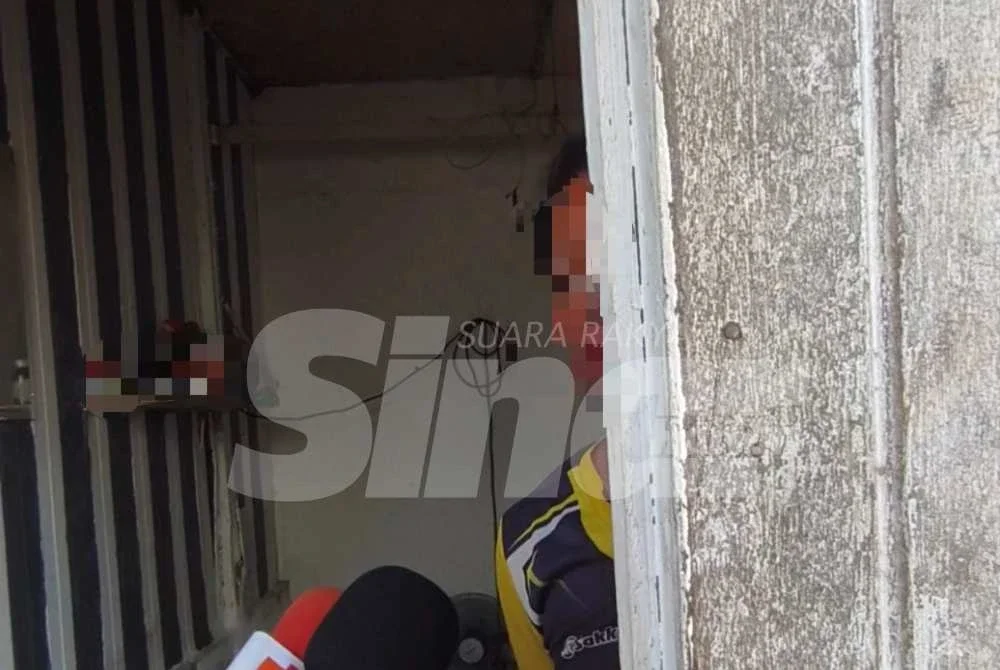 Soeyer bersama isteri dan tiga anaknya tinggal di Tongkang Yard, Kedah.