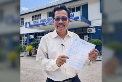 Bakhari membuat laporan polis berhubung dakwaan IPTA jual tempat menerusi sesi ceramah Ahli Jawatankuasa Kerja Pas Pusat, Dr Haim Hilman Abdullah.