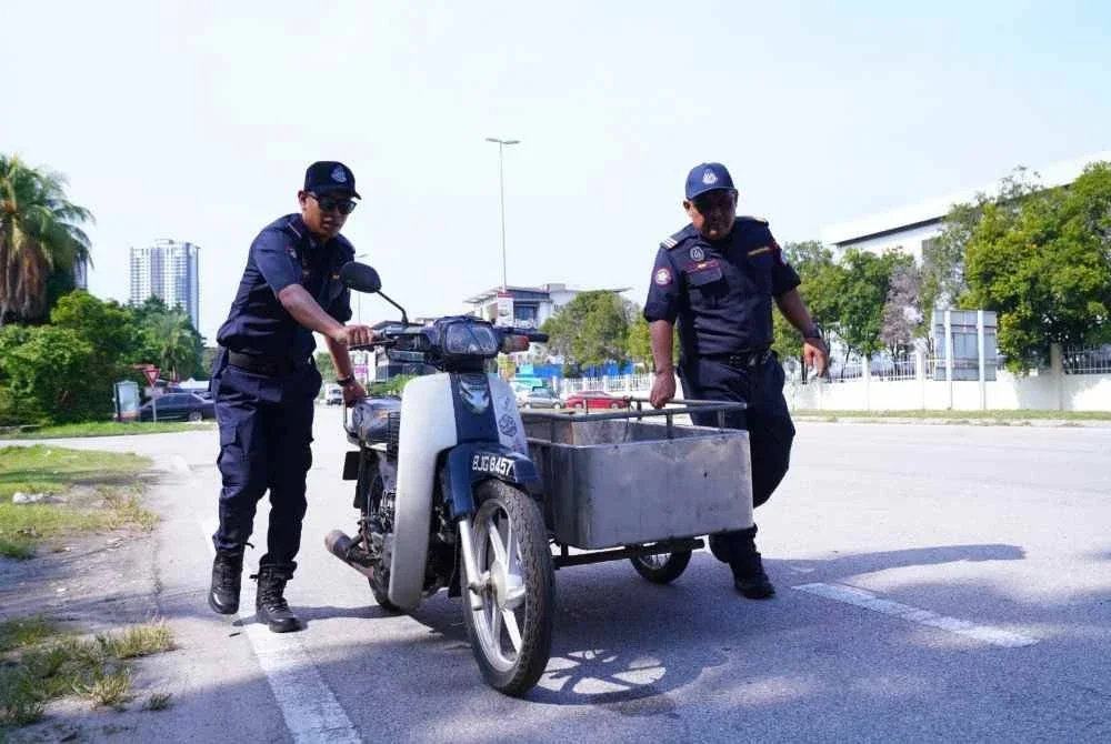 Antara motosikal yang didapati diubah suai tanpa kebenaran ditahan untuk tindakan lanjut.