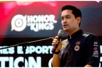Dr Mohammed kertika berucap pada kejohanan kelayakan Sukan Asia Honor Of Kings (HOK) di sini hari ini. - Foto: Bernama