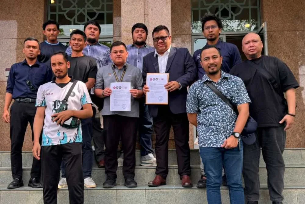 Industri vape rayu PM campur tangan isu Akta 852, Akta Racun 1952 Industri vape rayu PM campur tangan isu Akta 852, Akta Racun 1952