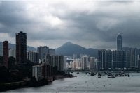 Pemandangan langit Hong Kong dari daerah Tsuen Wan. Foto AFP