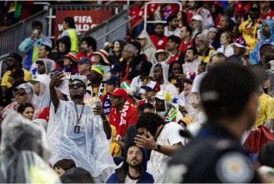 Penyokong yang menyaksikan perlawanan Ghana-Panama di Stadium Toronto tidak menggemari waktu rehat minum yang menjejaskan momentum perlawanan. Foto: Agensi