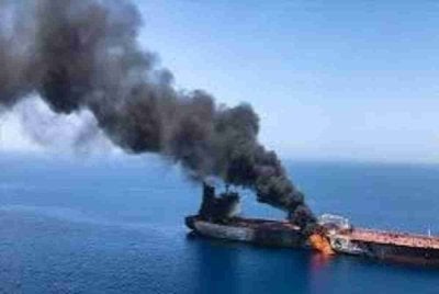 Seorang anak kapal maut dan dua lagi cedera selepas sebuah kapal berbendera Panama diserang dron di Laut Hitam. Foto sumber Anadolu 