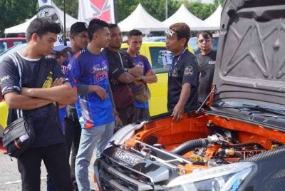 Pelbagai acara menarik diadakan bagi memenuhi minat pengunjung daripada pelbagai lapisan masyarakat.