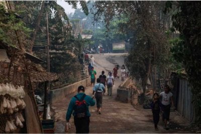 Pelarian berada di Kem Pelarian Mae La di Mae Sot, wilayah Tak, Thailand, pada 5 Mac 2025. - Agensi