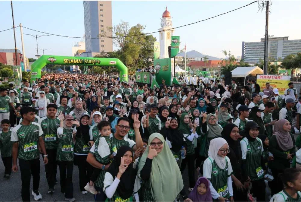 Pelepasan peserta Hari Sarapan Malaysia MILO® 2026 Pahang berlangsung dalam suasana meriah, sekali gus membuka tirai kepada program yang memupuk gaya hidup aktif dan budaya sarapan sihat.