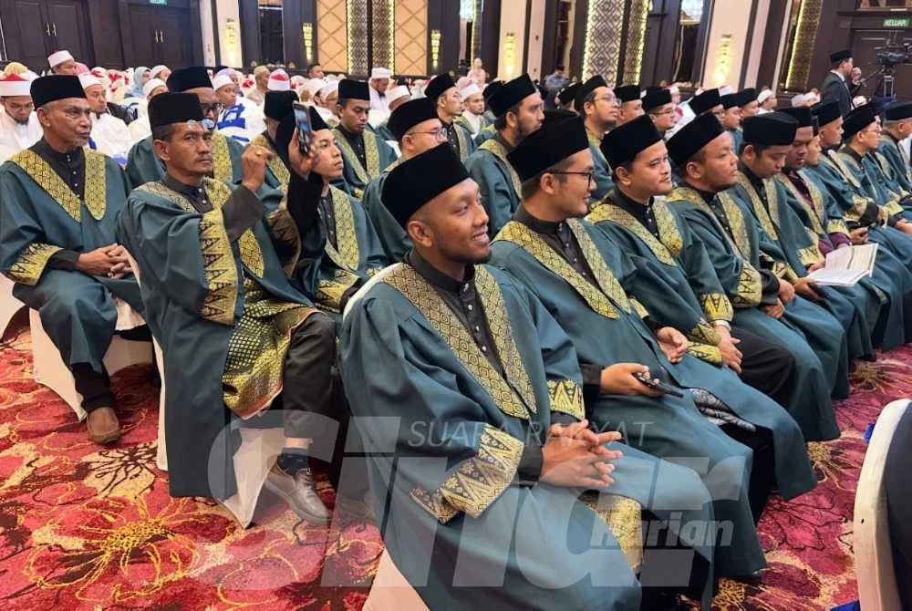 Para peserta yang berjaya mengikuti program SKM serta menerima sijil pengiktirafan.