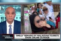Tular di media sosial video memaparkan sekumpulan rakyat Malaysia yang bertindak kurang menyenangkan ketika melancong di luar negara.