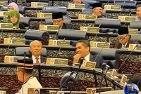 Muhyiddin ditempatkan bersebelahan Radzi di Dewan Rakyat