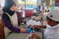 Pelaksanaan Sekolah Tanpa Tunai di PPAI dilancarkan pada Isnin.