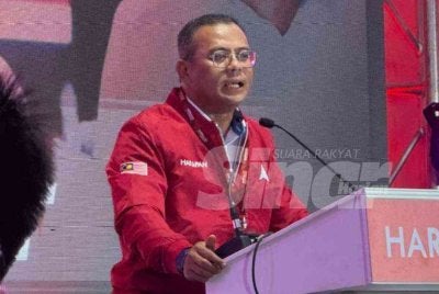 Amirudin ketika berucap pada Majlis Pengumuman Calon PRN Johor bagi PH di Bukit Gambir.