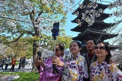 Kenaikan harga visa beri impak kehadiran pelancong. Foto: Getty Images