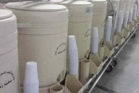 Kemasukan air zam-zam secara tidak sah boleh menyebabkan kerugian hasil cukai kepada negara selain menjejaskan kawalan terhadap barangan yang dibawa masuk ke Malaysia. Foto hiasan 