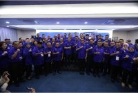 Onn Hafiz tengah hanya mengumumkan nama calon dari UMNO, MCA dan MIC yang akan bertanding di 56 kerusi DUN pada PRN Johor kali ini.