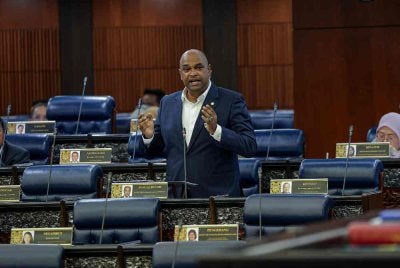 Ramanan ketika sesi Pertanyaan-Pertanyaan Bagi Jawab Lisan sempena Mesyuarat Kedua, Penggal Kelima, Parlimen Ke-15 Dewan Rakyat di Bangunan Parlimen pada Rabu. Foto Bernama