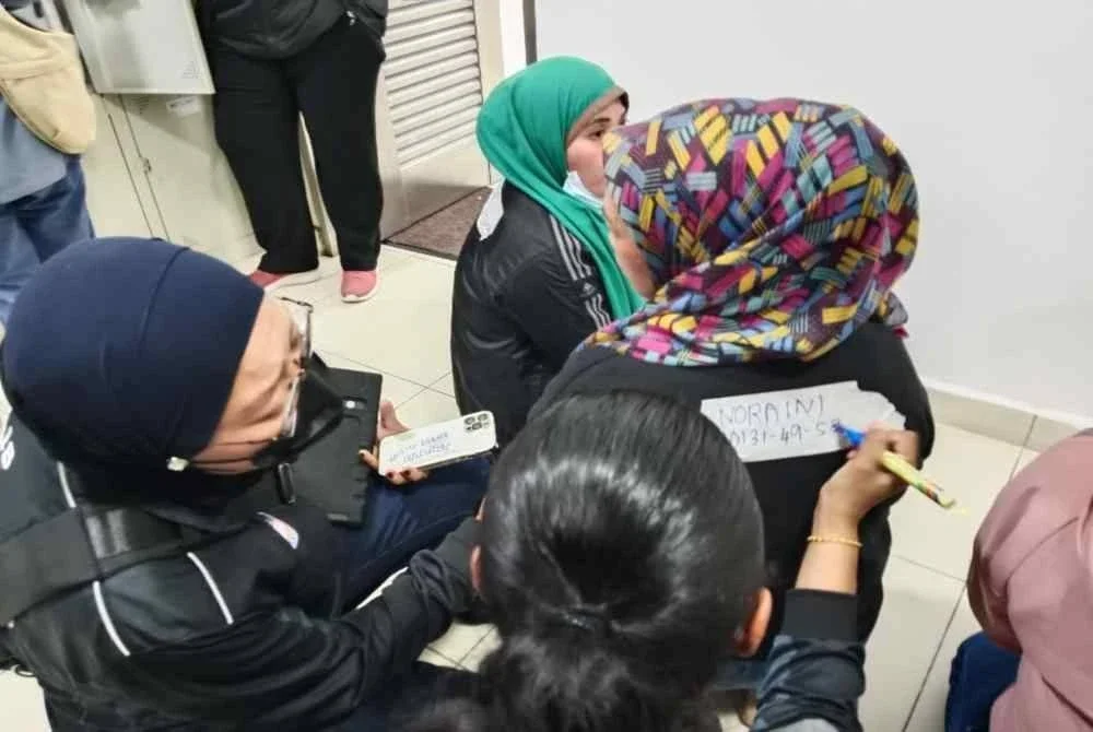 Pegawai JPN menjalankan pemeriksaan menerusi Ops Kisar yang dijalankan pada Rabu.