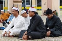 SEBAHAGIAN daripada jemaah yang hadir pada ceramah Maal Hijrah. Foto FB MASJID AL-ISLAMIAH KG LINDUNGAN