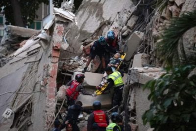 Pusat gempa, dengan kedalaman 10 km, dikesan pada latitud 10.40 darjah utara dan longitud 68.32 darjah barat. Foto: The Guardian 