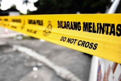 Siasatan awal mendapati mangsa merupakan seorang lelaki dipercayai warga tempatan yang masih belum dikenal pasti identitinya dan dianggarkan berusia lingkungan 40-an. Foto hiasan