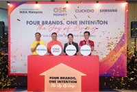 Pengurus Perniagaan IKEA, Zach Yau (Dari kiri), Ketua Pegawai Eksekutif, OSK Property Holdings Berhad, Chu Wai Lune, Presiden Samsung Malaysia Electronics, Charles Kim dan Pengarah Eksekutif Bukan Bebas merangkap Ketua Pegawai Eksekutif CUCKOO International (MAL) Berhad, Hoe Kian Choon (KC Hoe)