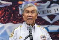 Ahmad Zahid berucap pada Majlis Perasmian Kejohanan Karate Terbuka Antarabangsa Ke-25 di Stadium Titiwangsa. - Foto Bernama