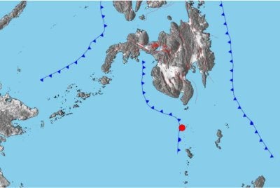 Gempa bumi kuat berukuran 6.6 pada skala Richter menggegar perbandaran Sarangani di Wilayah Davao Occidental, Filipina. Foto Agensi