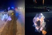 Dua penunggang motosikal maut dalam kejadian berasingan di Kilometer 81 Jalan Kota Bharu-Gua Musang dekat Kampung Peria dan Jalan Batu Balai-Mengkebang dekat Kampung Batu Balai, Kuala Krai.