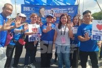 Teow Chia Ling selepas proses penamaan calon PRN Johor bagi DUN Puteri Wangsa di Sekolah Menengah Kebangsaan (SMK) Bandar Dato Onn pada Sabtu.