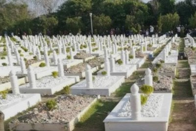 Kawasan tanah perkuburan Islam - Gambar hiasan