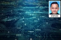 Teknologi geospatial telah berkembang menjadi komponen strategik yang menyokong keselamatan awam. 