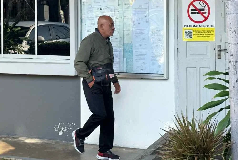 Mohammad Shuhaili tiba bersendirian di mahkamah bagi mendengar pertuduhan. FOTO SINAR HARIAN - ADILA SHARINNI WAHID