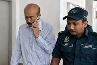 Syarikat Royale Signature International Sdn Bhd dan Wooi Chon (kiri) masing-masing menghadapi dua pertuduhan dan membuat pengakuan tidak bersalah atas semua pertuduhan yang dibacakan di hadapan Hakim N. Priscilla Hermamalini. Foto: Bernama