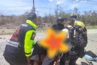 Dua rakyat Malaysia cedera selepas kenderaan jenis Proton X50 yang dinaiki terkena letupan bom berhampiran Mukim Phrai Wan, Daerah Tak Bai, Wilayah Narathiwat, Thailand pada Isnin. - FOTO: Tular 
